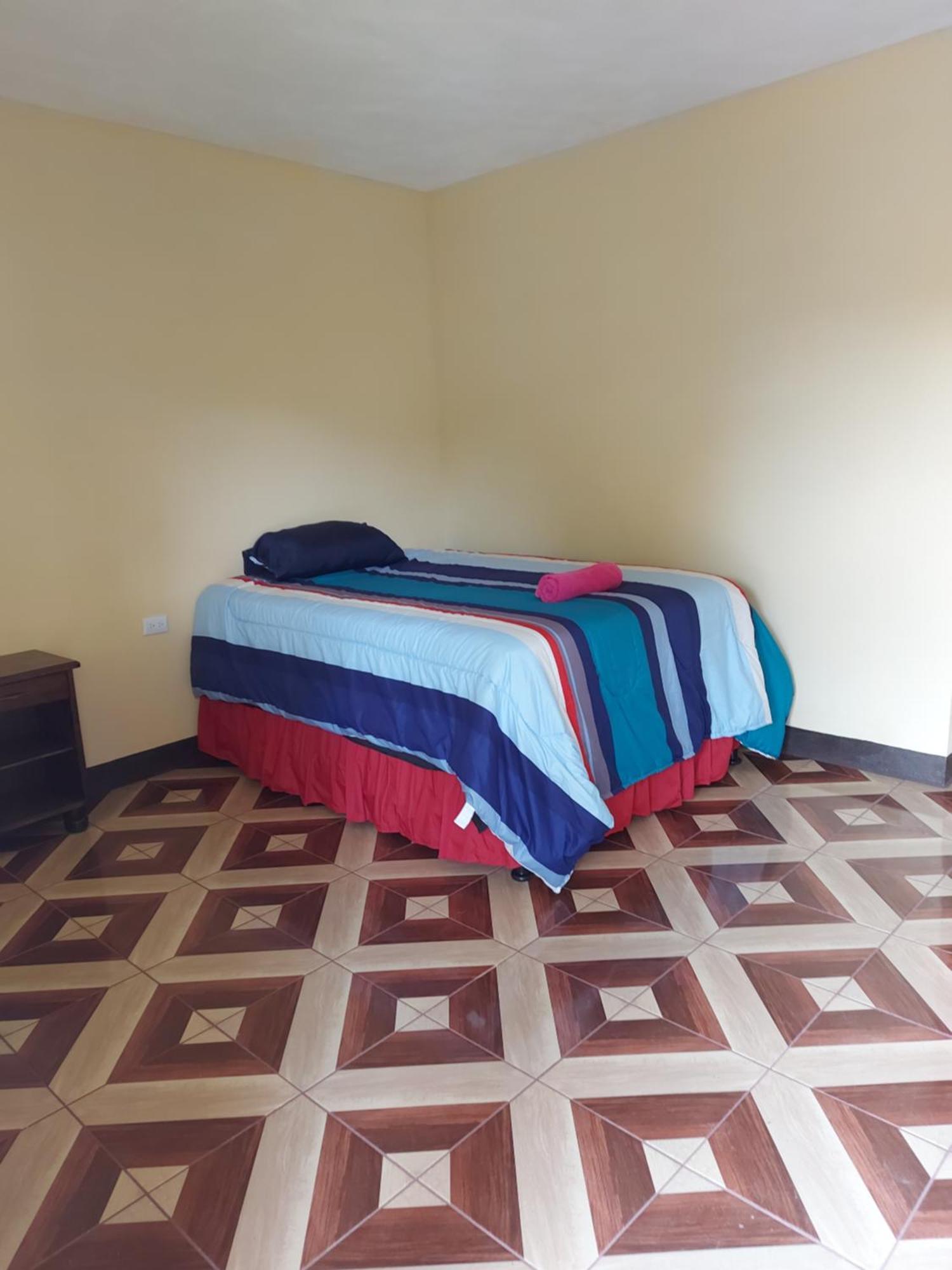 Hotel Los Reyes Coban Ngoại thất bức ảnh